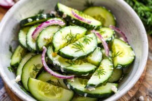 High-protein creamy cucumber salad: Een gezonde twist op een klassiek recept